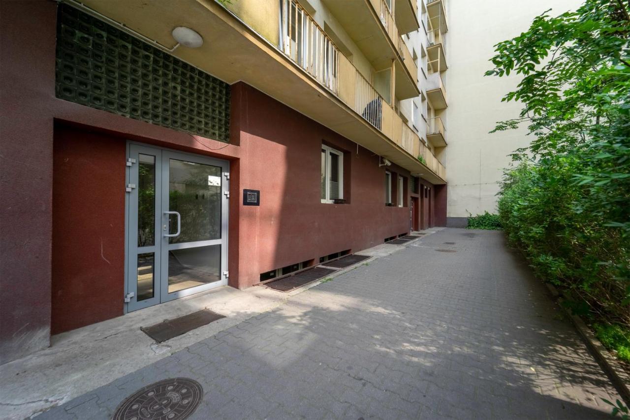 Koneser - Workspace, Balcony, Subway - By Rentujemy Apartment *